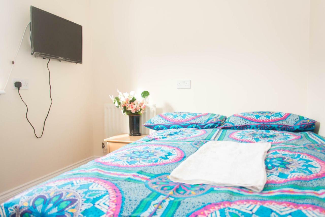 Queen Guest House Gillingham  Luaran gambar