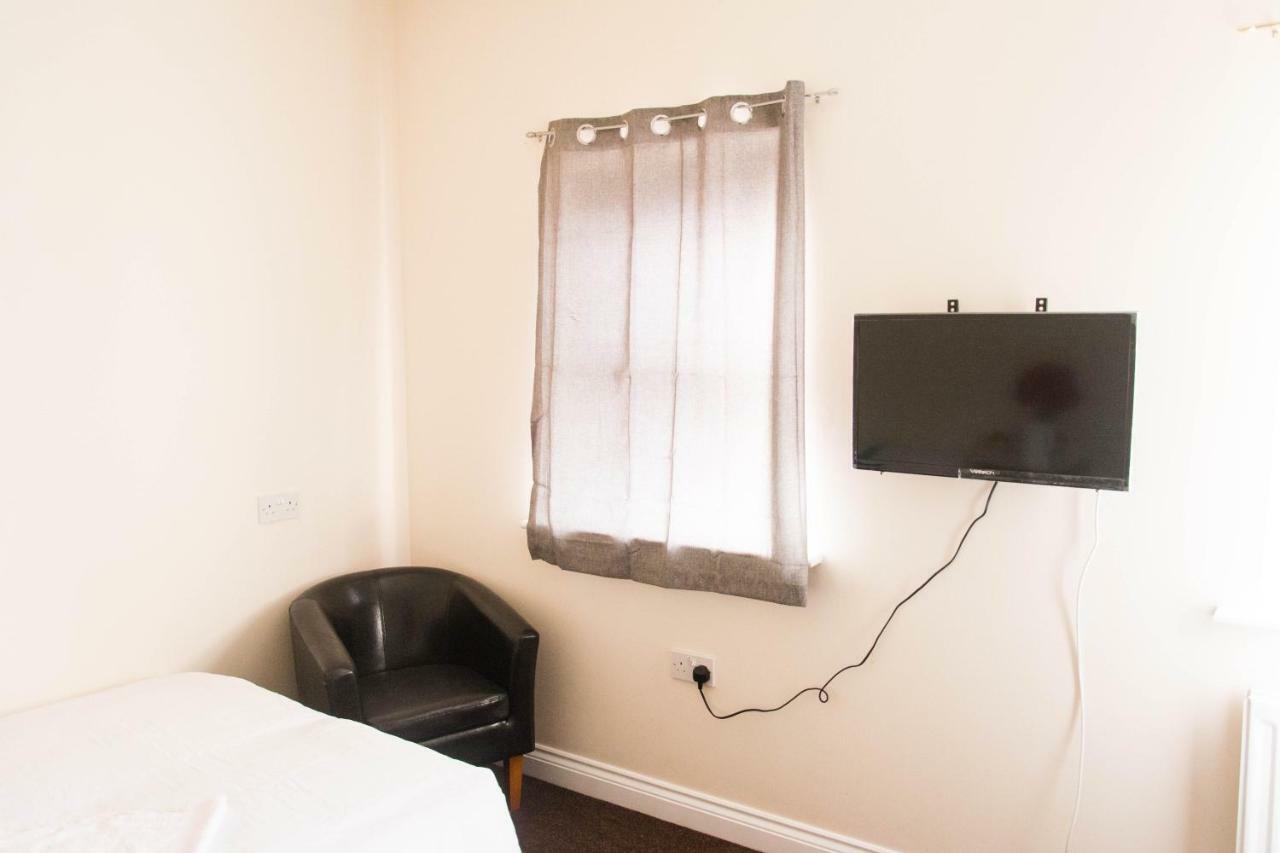 Queen Guest House Gillingham  Luaran gambar